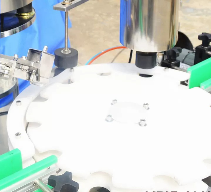 Automatische Flüssigkeitsfüllmaschine für Glasflaschen